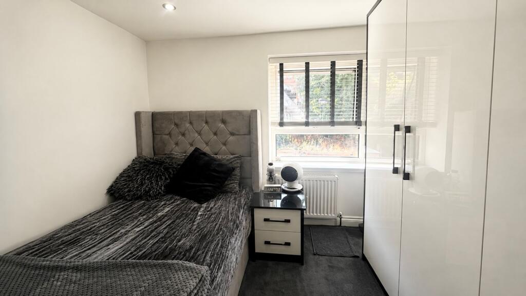 Apartment in Leicester - More