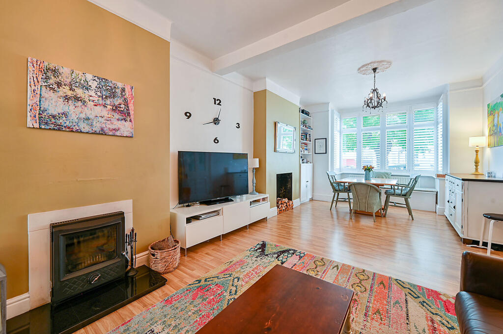 5-bed terraced on Belmont Avenue, Raynes Park, New Malden, KT3, £1,100,000