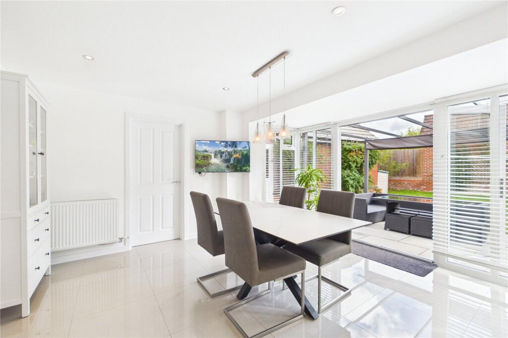 Fullbrook Avenue, Spencers Wood, Reading, Berkshire, RG7 photo 4