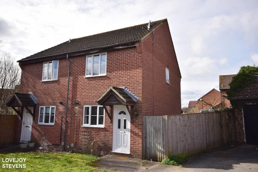 Main image of property: Golding Close, Thatcham, RG19