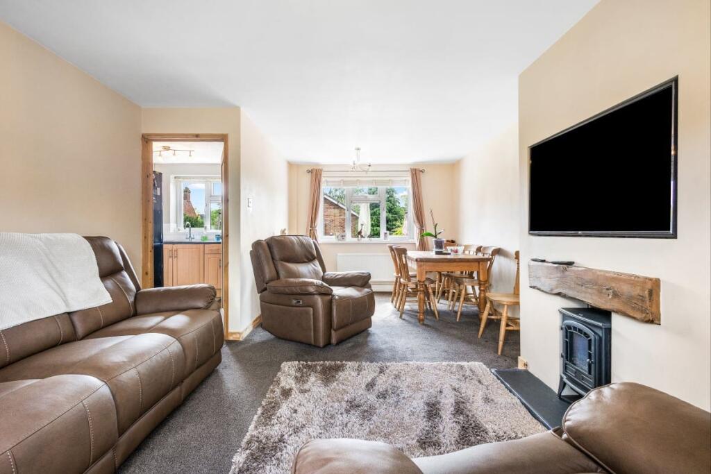 House in Swadlincote, Coton in the Elms - View 3