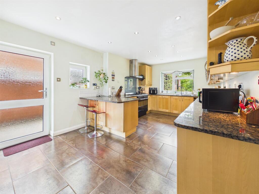 House in Gloucester, Gloucestershire - View 2