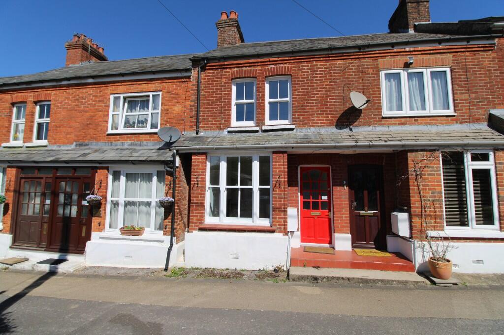 Main image of property: Battens Avenue, Overton. RG25
