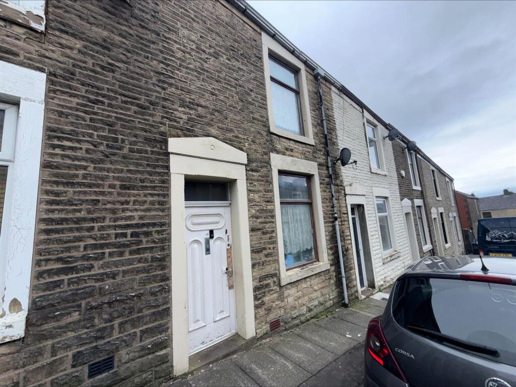 Main image of property: 10 George StreetGreat HarwoodLancashire