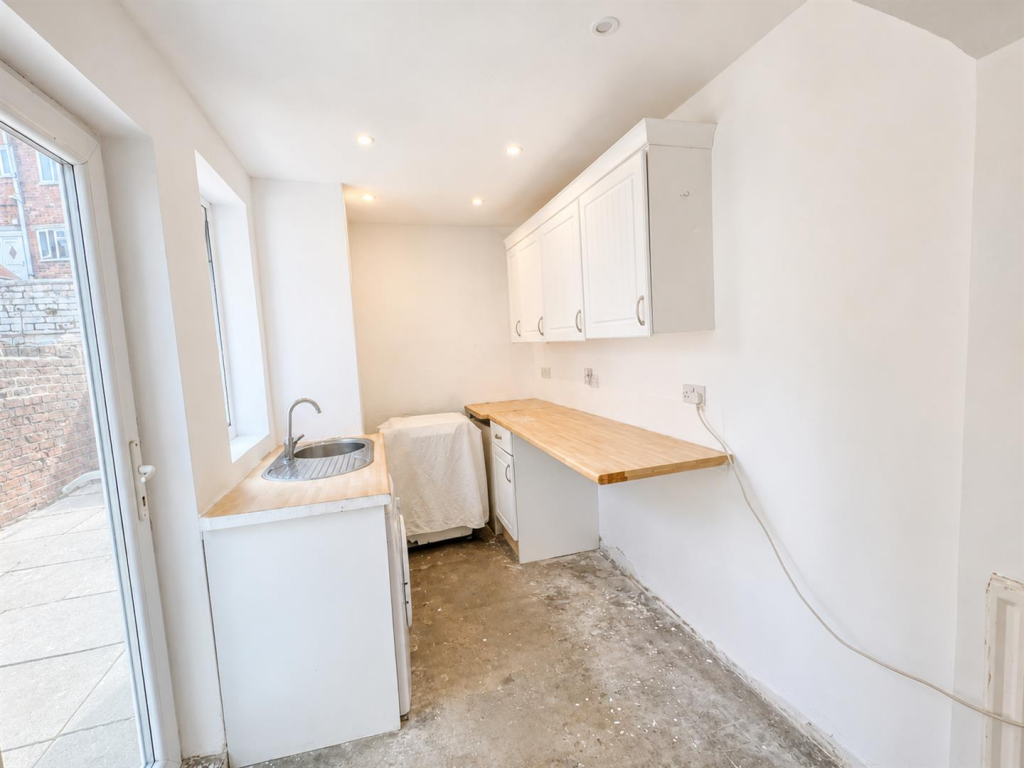 House in Darlington - View 5