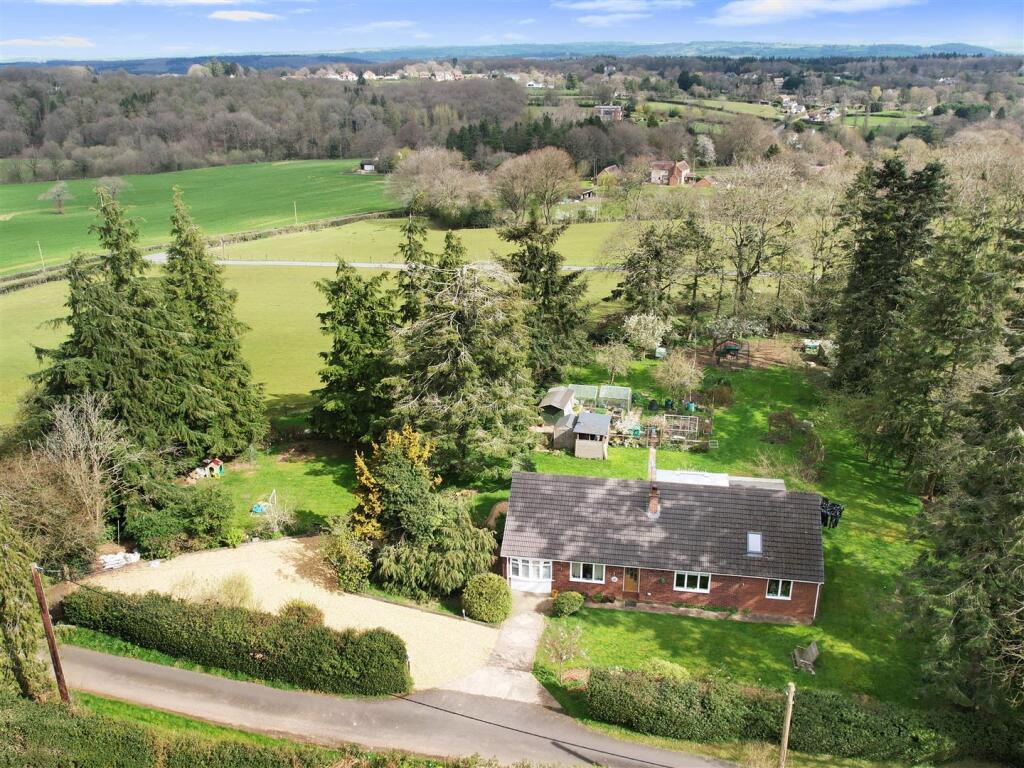Main image of property: Gorst Hill, Rock, Kidderminster