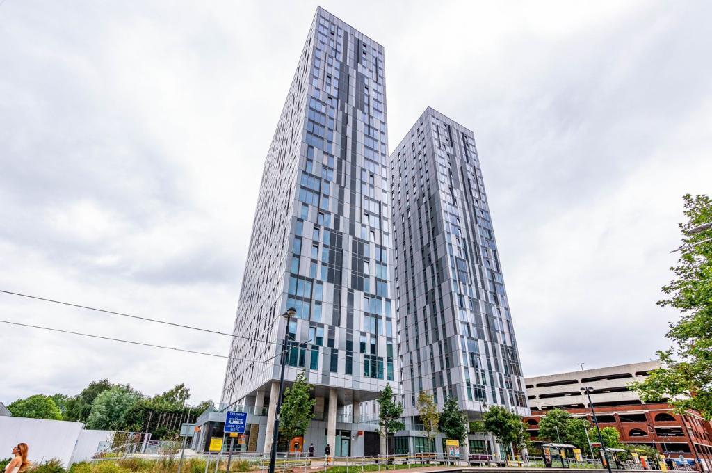 Main image of property: Apartment 2109, Michigan Point Tower B, 11 Michigan Avenue, Salford, Greater Manchester M50 2HJ