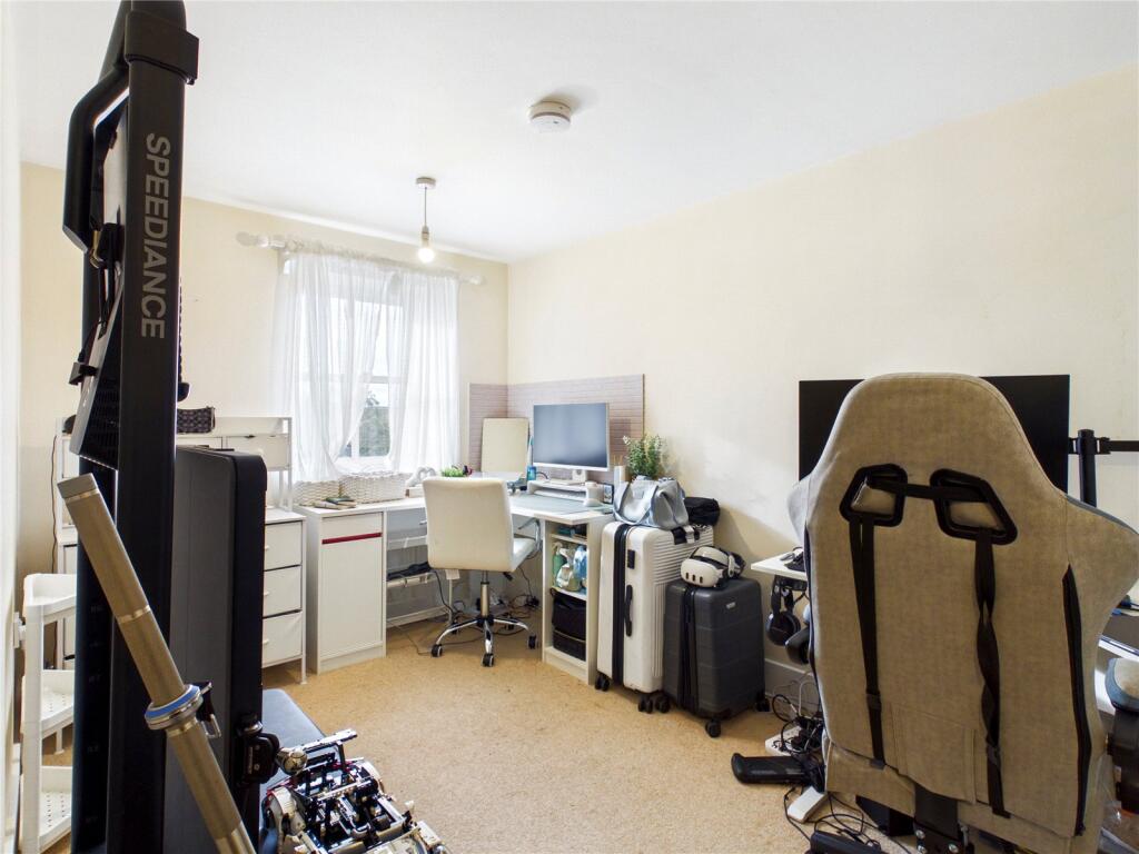Apartment in Chelmsford, Moulsham - More