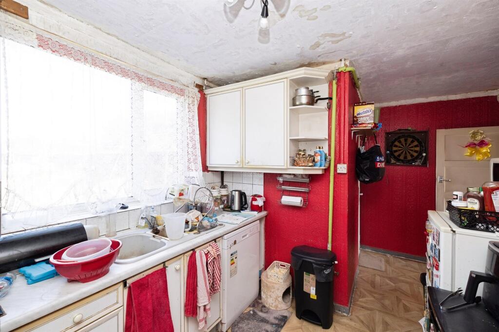 House in Three Rivers, Watford Rural - View 5