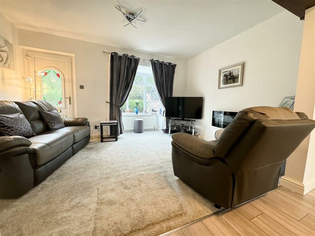 Newton Avenue, Stocksbridge, S36 photo 4