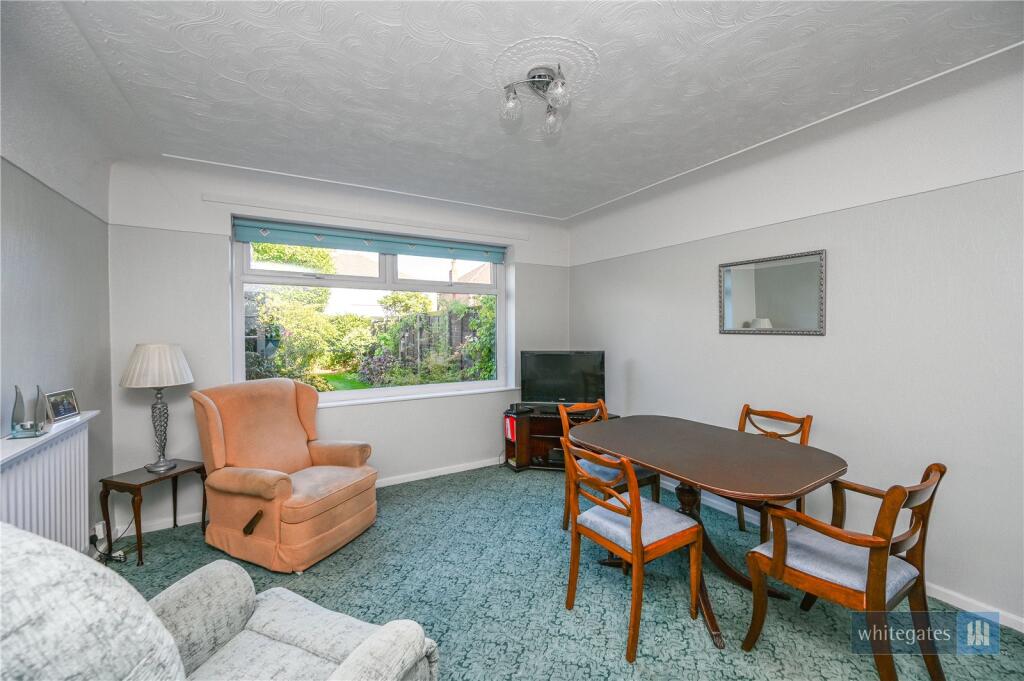 House in Knowsley, Roby - More