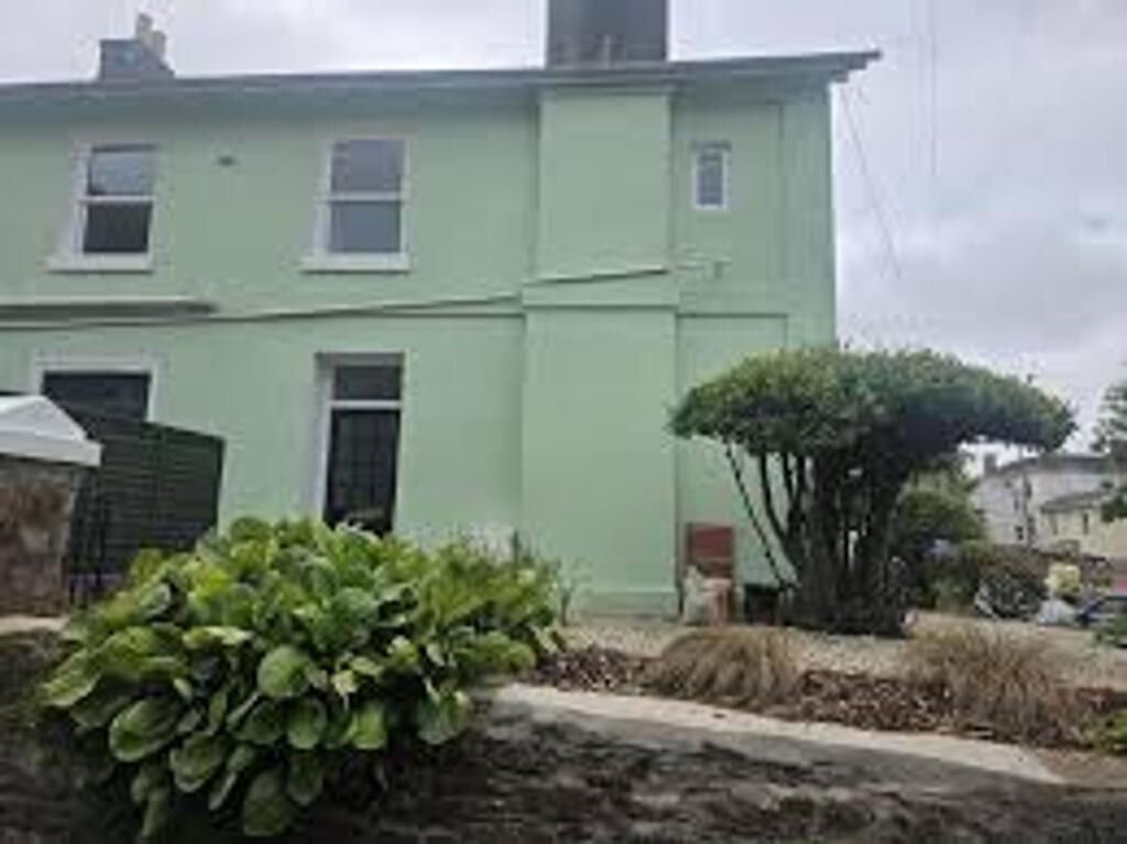 Main image of property: 33 Vansittart Road, Torquay, TQ2