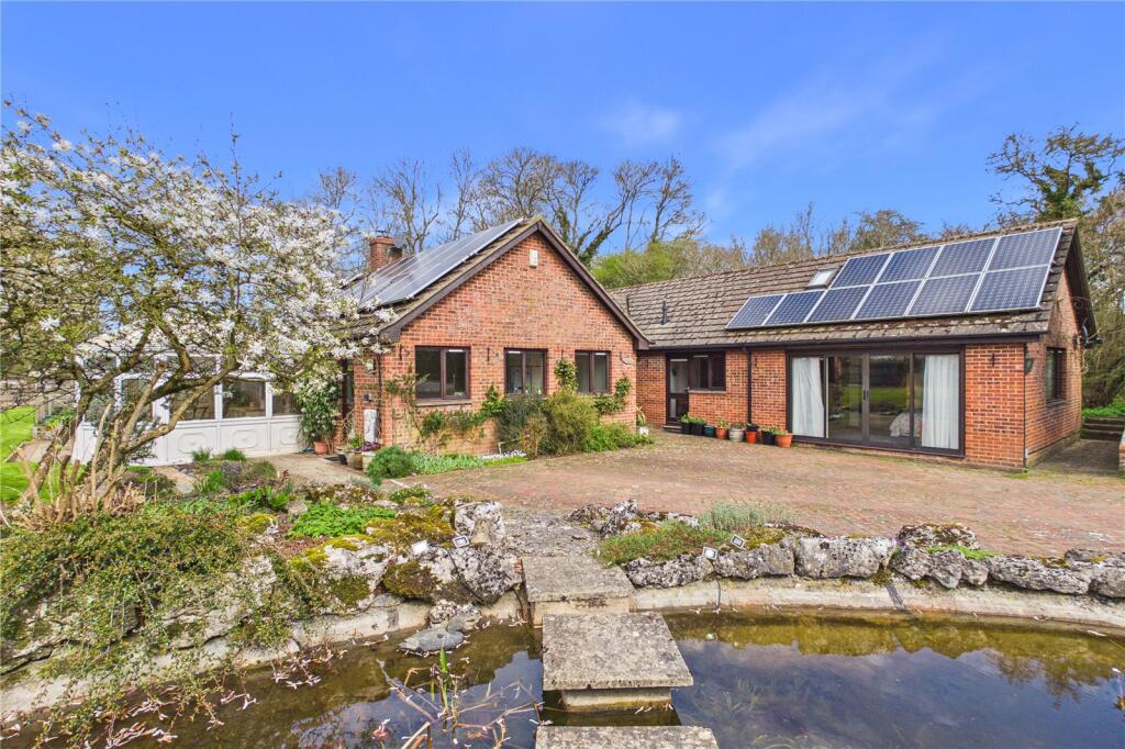 Main image of property: Newbury Road, Kingsclere, Newbury, Hampshire, RG20
