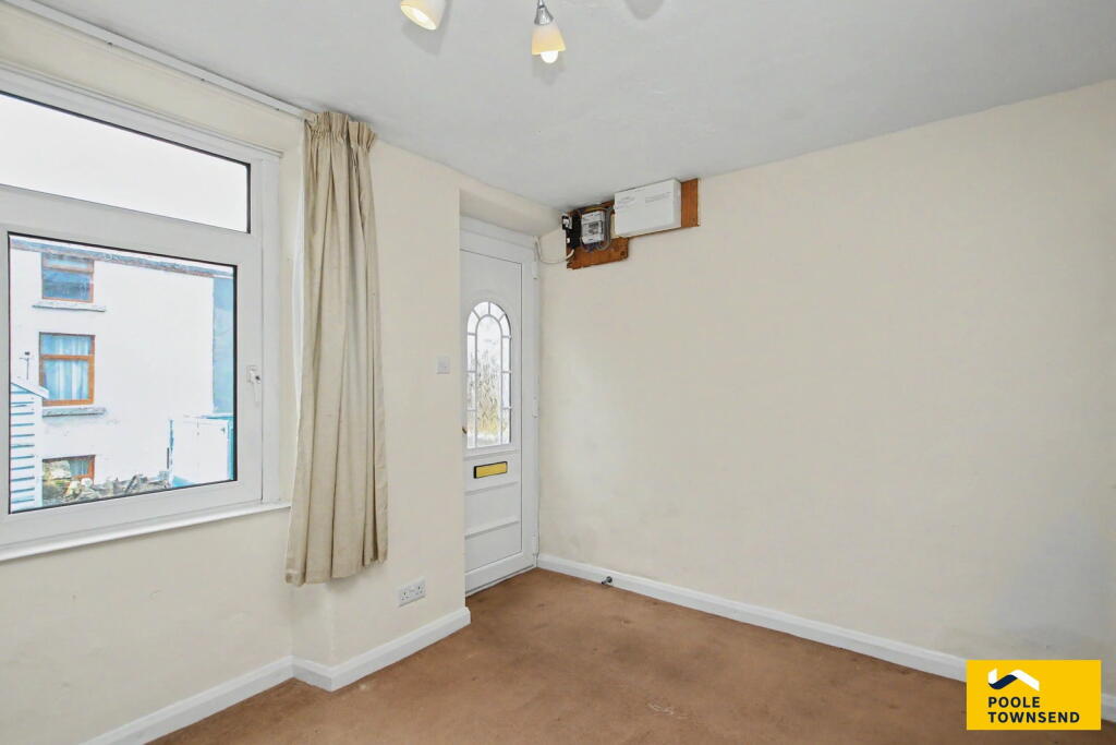 House in Lancaster, Dalton Town with Newton - View 3