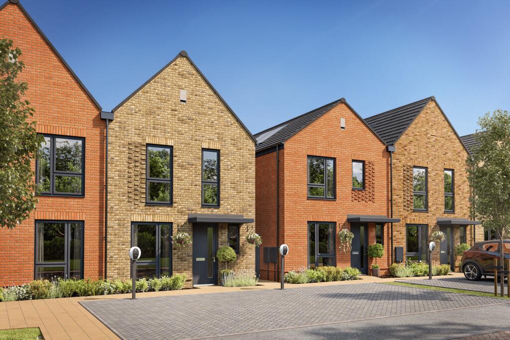 Main image of property: 194 Elmers Gate, Houghton Regis, Bedfordshire, LU5 7BT