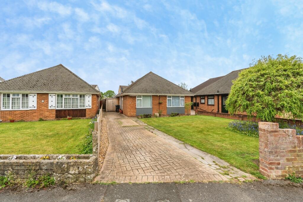 Main image of property: Barnsfield Crescent, Totton, Southampton, Hampshire, SO40