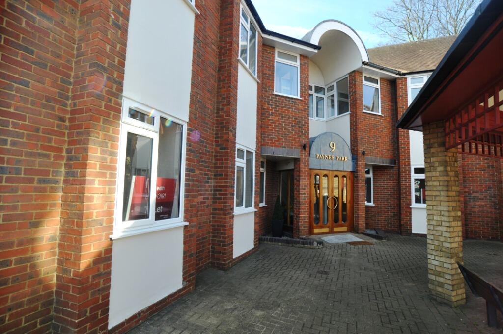 Main image of property: Paynes Park, Hitchin, SG5