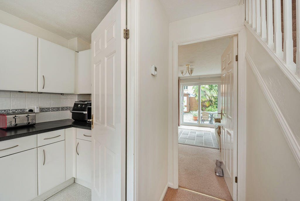 Bramley Gardens, Emsworth photo 4