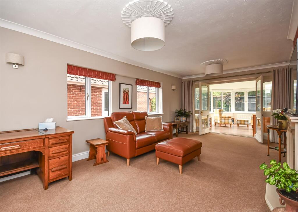 House in Wolverhampton - View 4