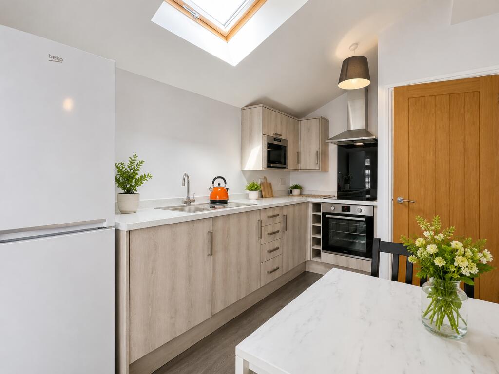 Main image of property: 4 Millicent Road, West Bridgford, Nottingham
