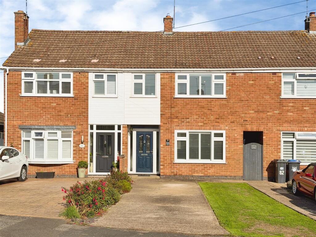 Main image of property: Home Farm Crescent, Whitnash, Leamington Spa