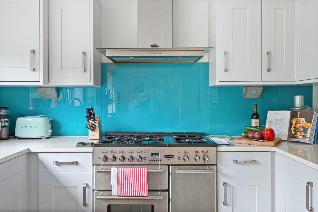 Additional image 5 of Douglas Road, Harpenden, Hertfordshire, AL5