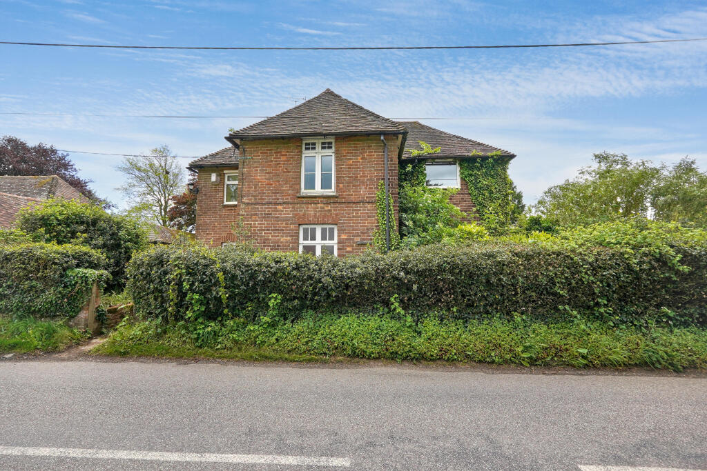 Main image of property: Acorn House, The Ridgeway, Smeeth, Ashford TN25 6SG