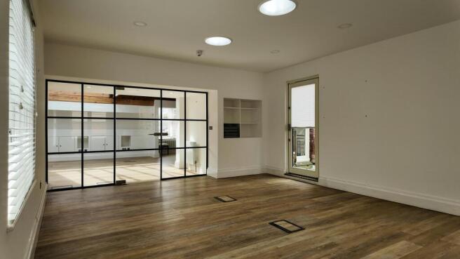 Derwent Room.8.JPG