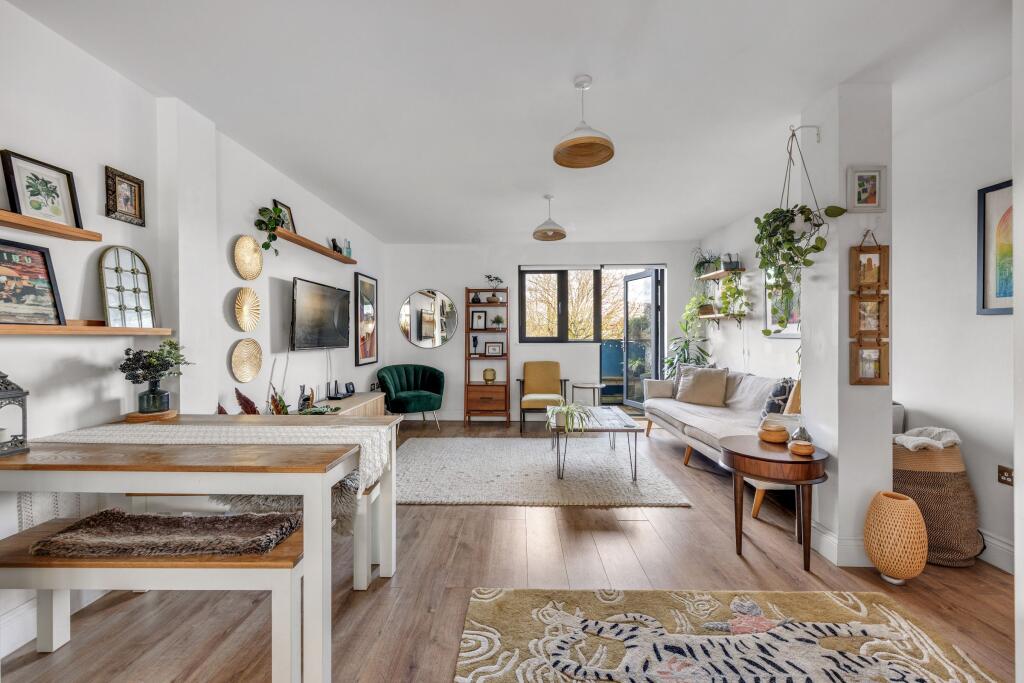 Main image of property: Flat 2,  Mary Street, Redfield