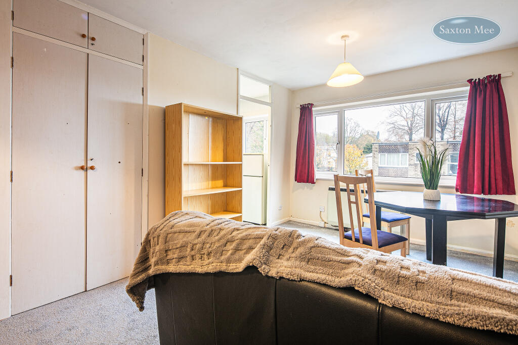 Apartment in Sheffield - View 5