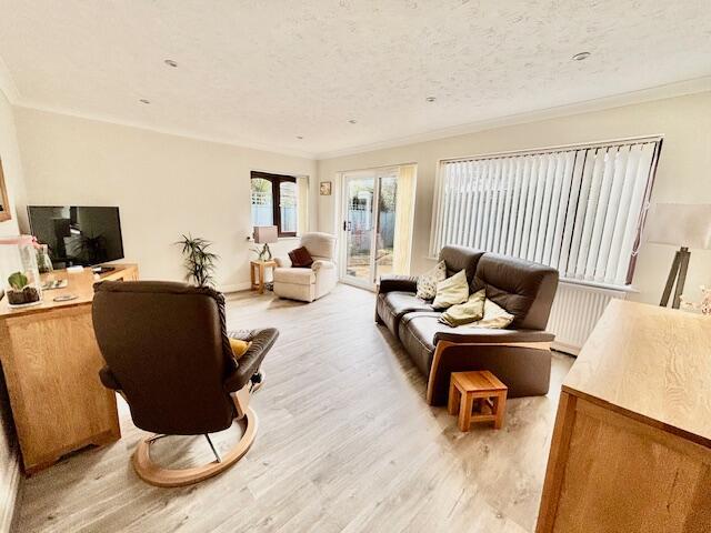 House in Chichester, Selsey - View 2