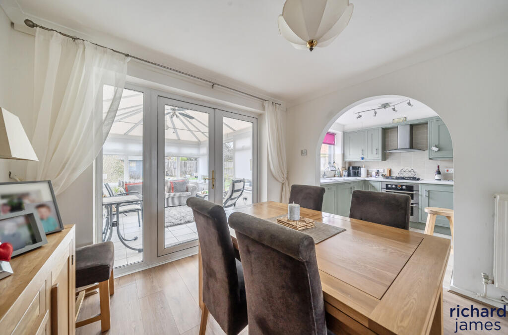 Noredown Way, Royal Wootton Bassett, SN4 photo 4