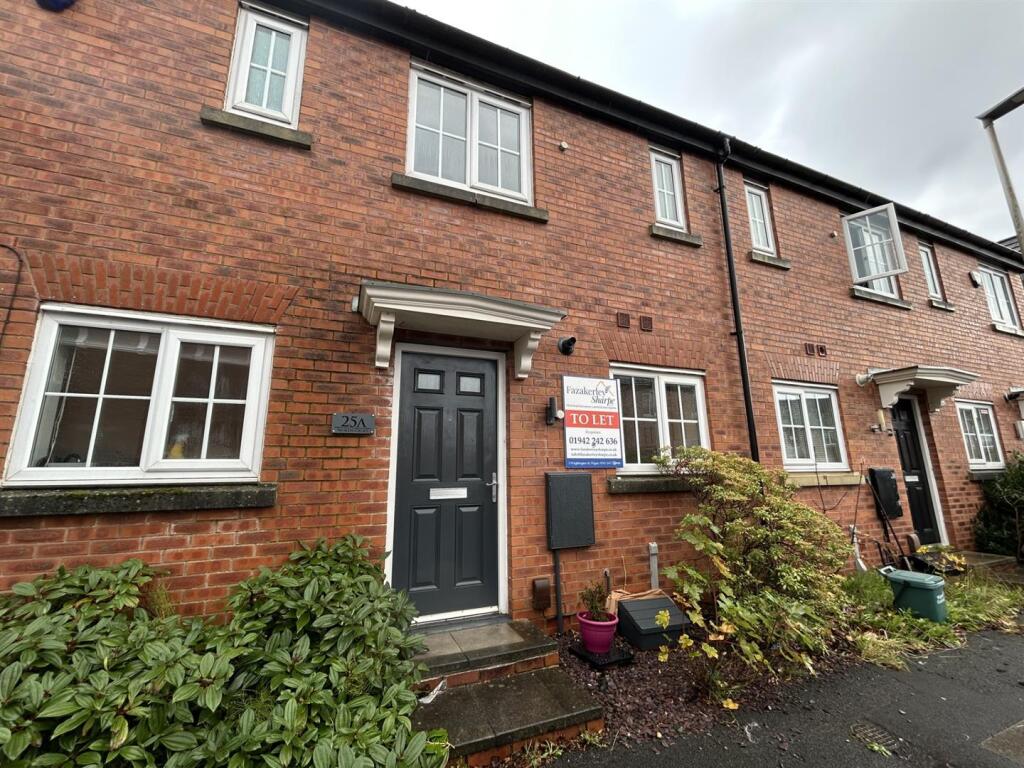 Main image of property: North Croft, Atherton, Manchester
