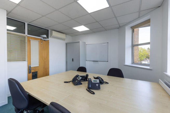 4 Person Office To Rent In Hitchin Hertfordshire