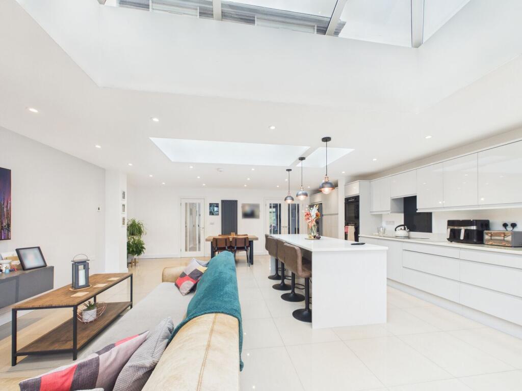 House in Bridgnorth, Oldbury - View 5