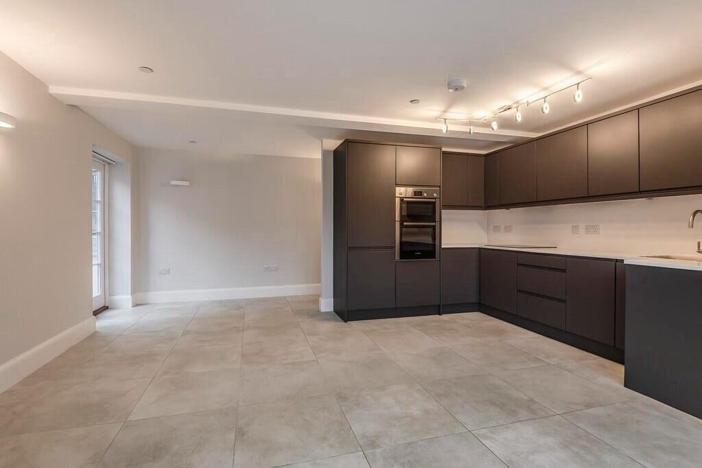 Apartment in Ipswich - More
