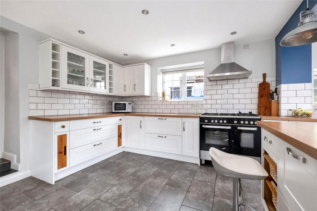 House in Leicester - More