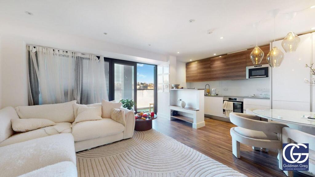 Main image of property: Charlotte Court, East Barnet Road, London, EN4