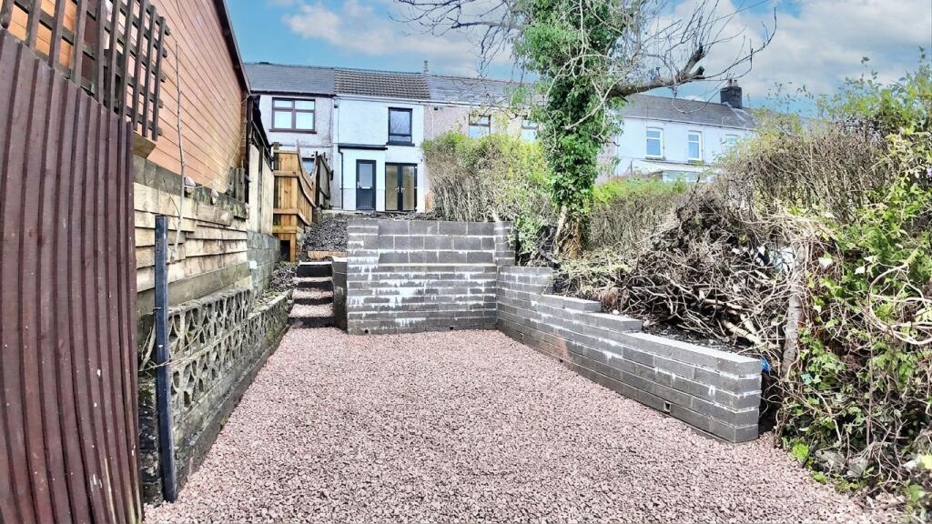 House in Newport, Brynmawr - View 4