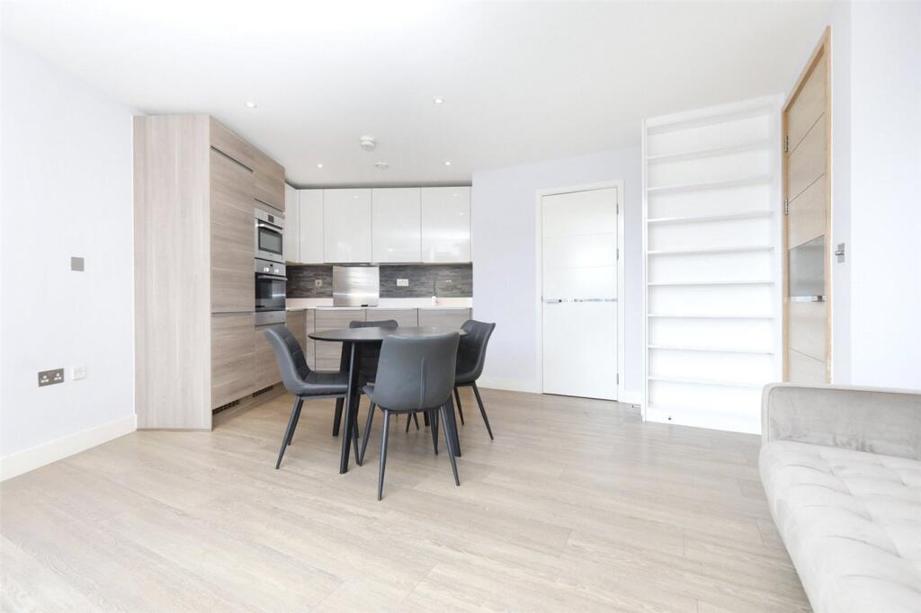 Apartment in London - View 4