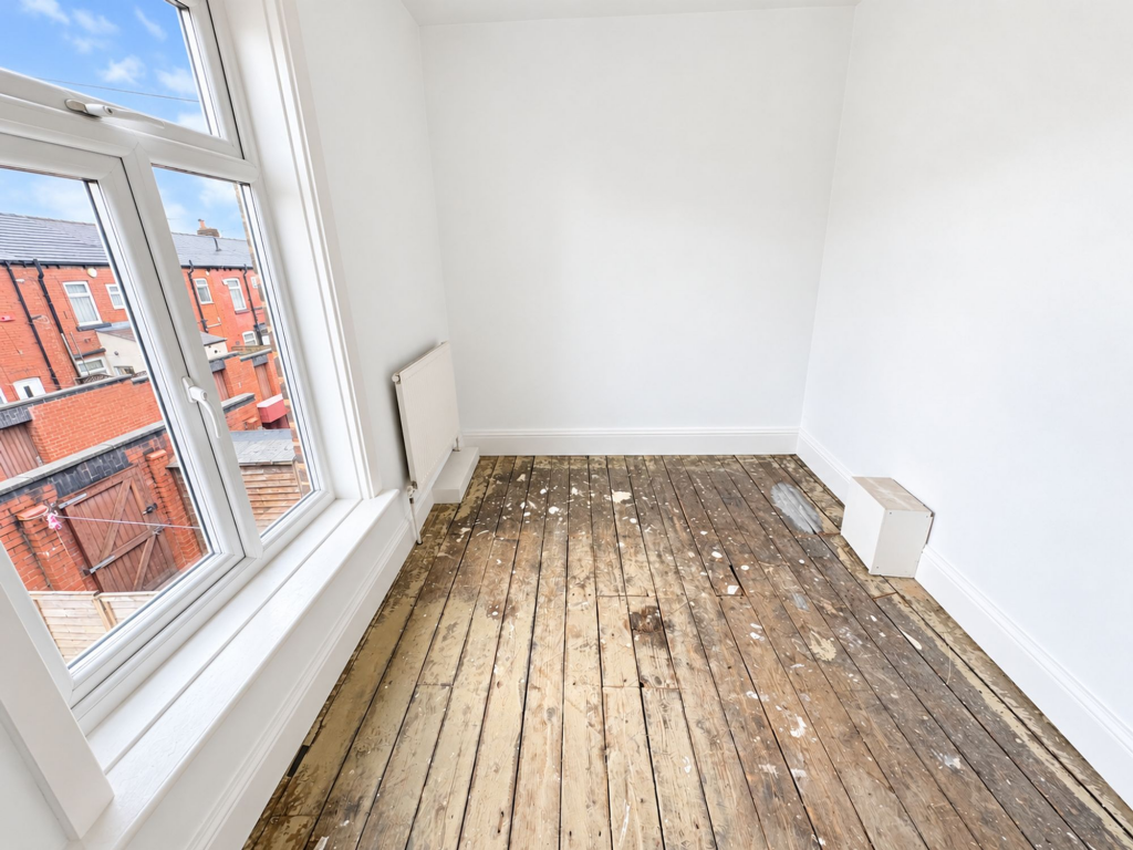 House in Bolton, Greater Manchester - More