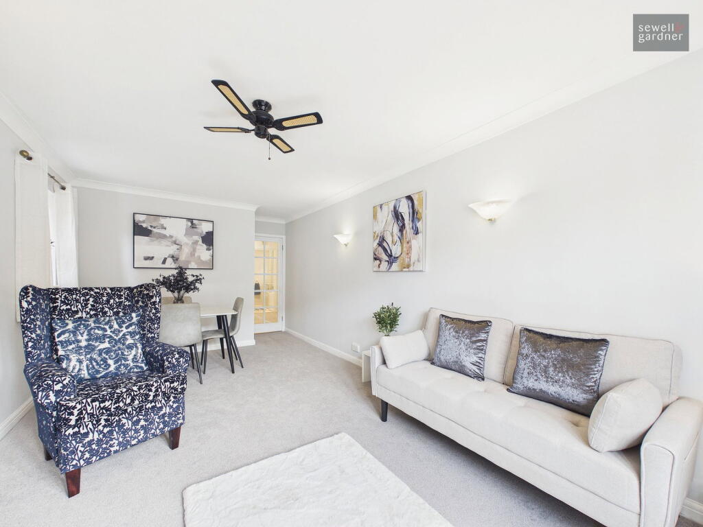 Apartment in Watford - View 4