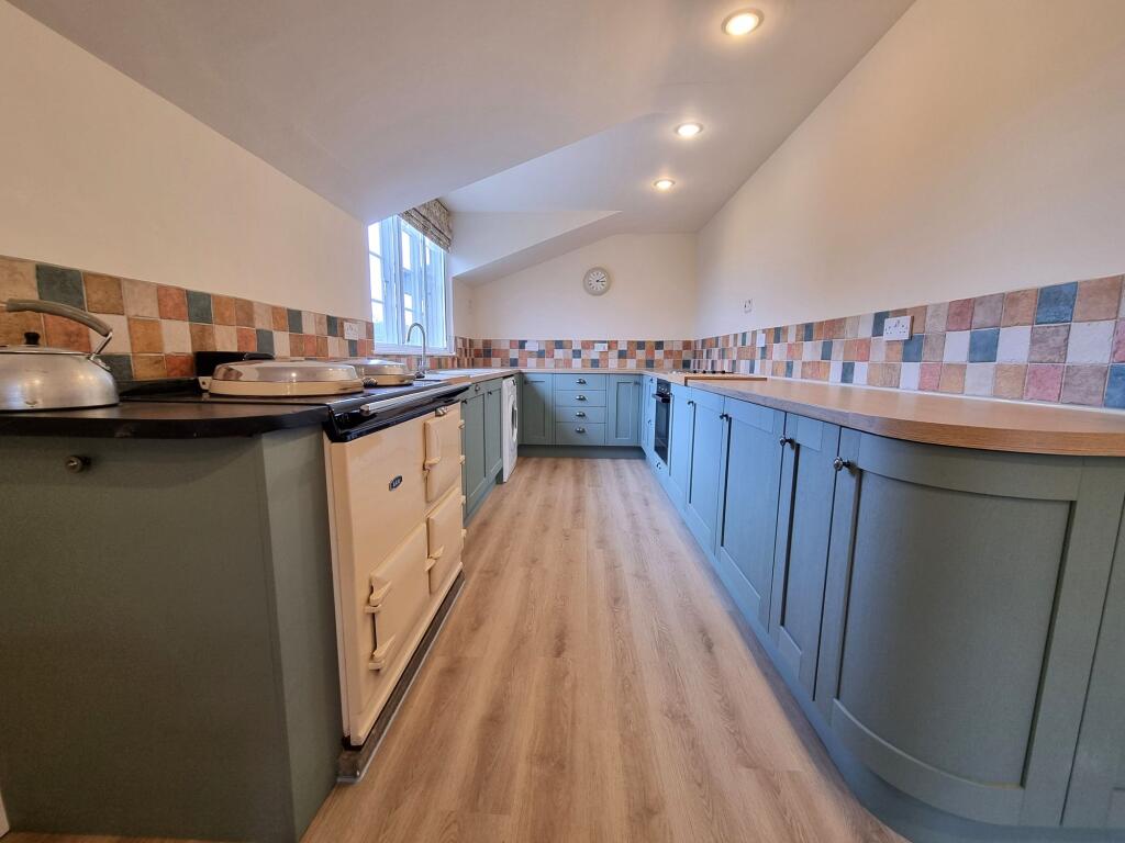 House in Plymouth - View 5