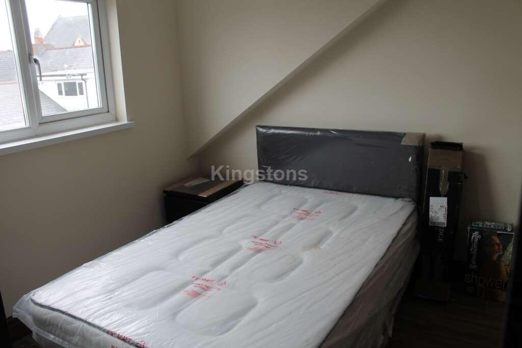 Apartment in Cardiff - More