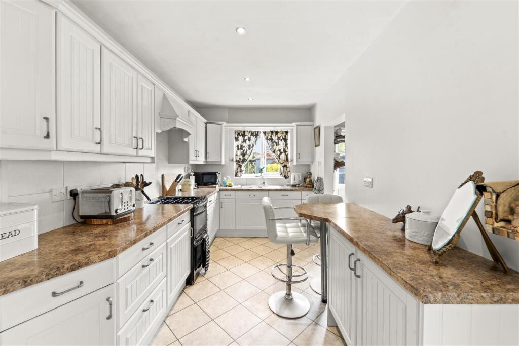 House in Trafford, Ashton upon Mersey - View 4