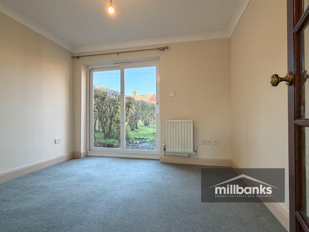 London Road, Attleborough, Norfolk, NR17 photo 4