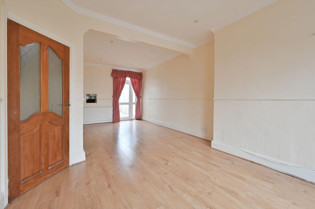 House in Harrow - View 2