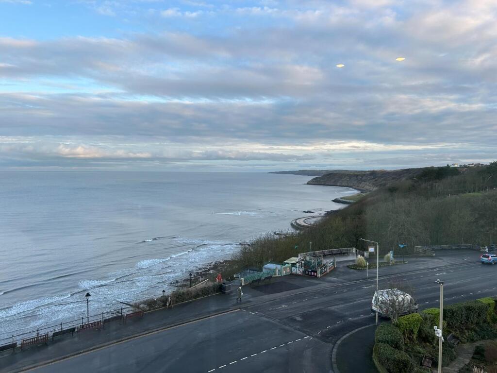 Apartment in Scarborough, St Nicholas Cliff, South Cliff - View 4