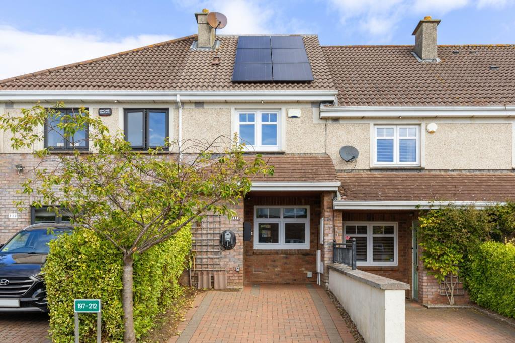 Main image of property: 211 Charlesland Court, Greystones, Co WIcklow, A63 KN60