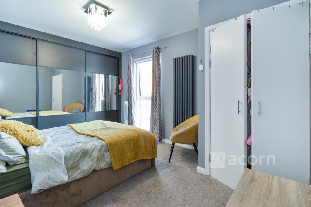 House in Dartford - View 5